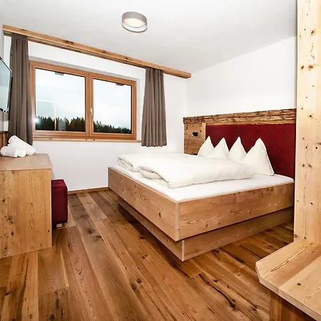 Chalet Chalet In Jochberg With Sauna & Mountain Views, Cleaning Included Hollersbach im Pinzgau