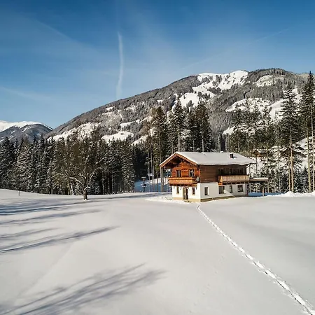 Alpesi faház Chalet In Jochberg With Sauna & Mountain Views, Cleaning Included Hollersbach im Pinzgau