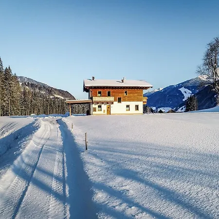Chalet In Jochberg With Sauna & Mountain Views, Cleaning Included Hollersbach im Pinzgau